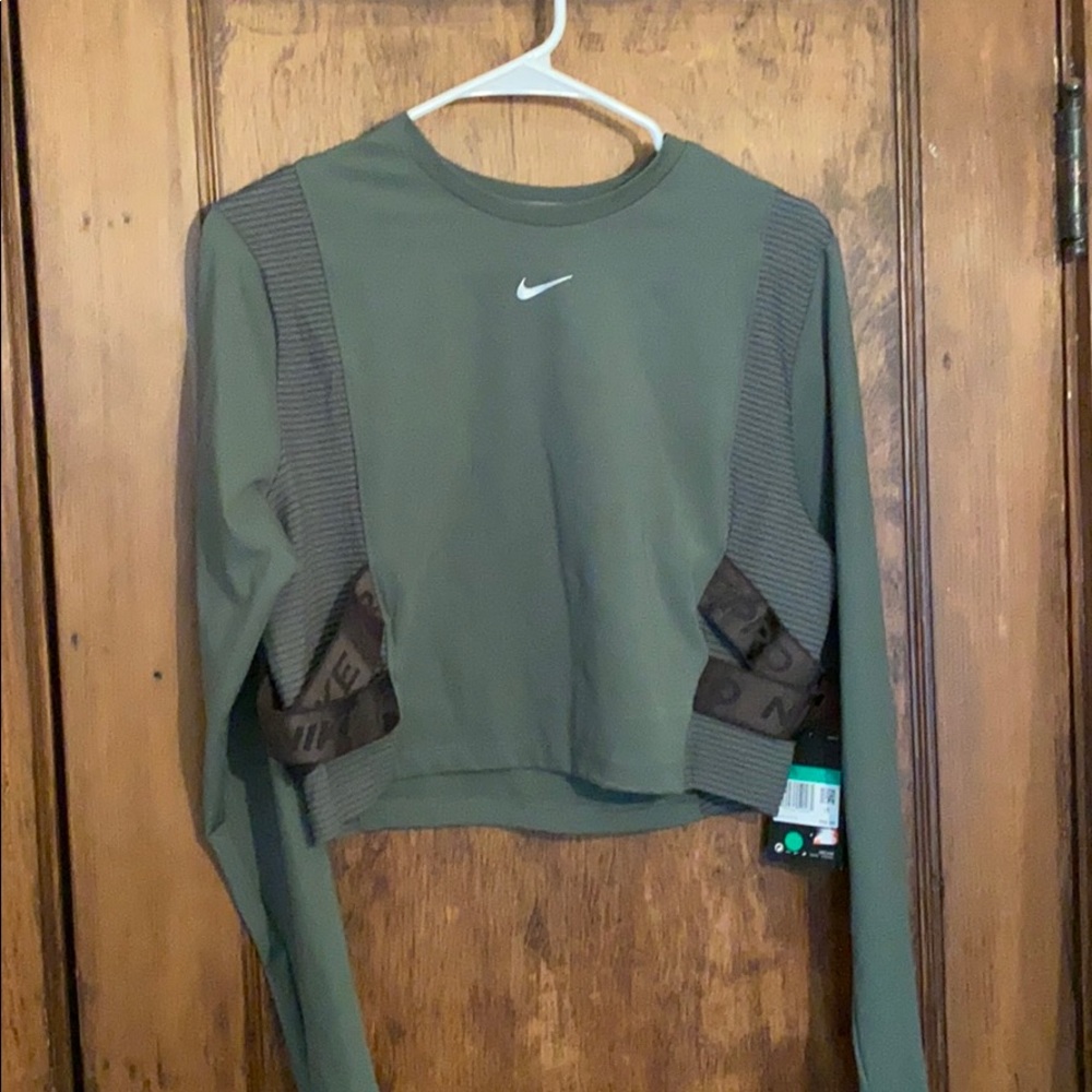 NIKE PRO ATHLETIC TOP